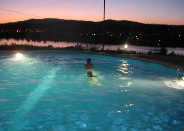 Montanha, Rio E Mar... *